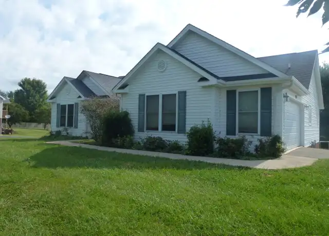 Property at 203 Pine Bark Dr, Jonesborough, TN, 37659, 3 beds, 2 baths, [object Object]