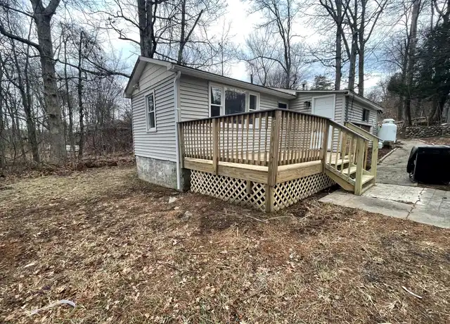 Property at 17 Hide Away Ln, Bloomingburg, NY, 12721, 1 bed, 1 bath, [object Object]