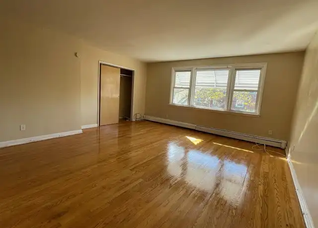 Property at 28 McAdoo Ave Unit 2, Jersey City, NJ, 07305, 2 beds, 1 bath, [object Object]