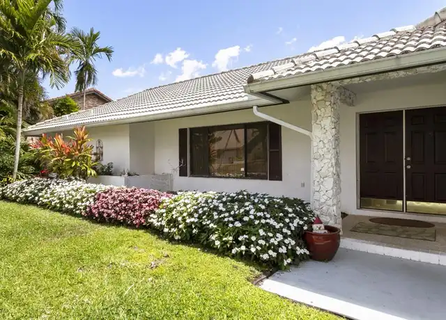 Property at 2422 Lob Lolly Ln, Deerfield Beach, FL, 33442, 3 beds, 2.5 baths, [object Object]
