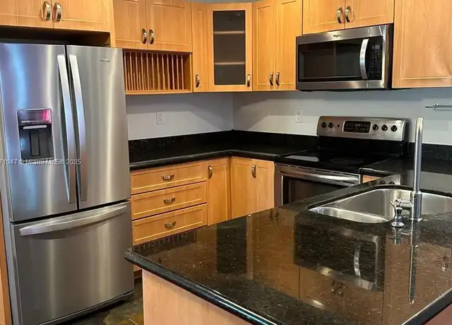 Property at 478 NE 210th Circle Ter Unit 203-12, Miami, FL, 33179, 2 beds, 2 baths, [object Object]