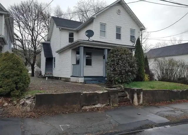 Property at 107 2nd St, Olyphant, PA, 18447, 1 bed, 1 bath, [object Object]