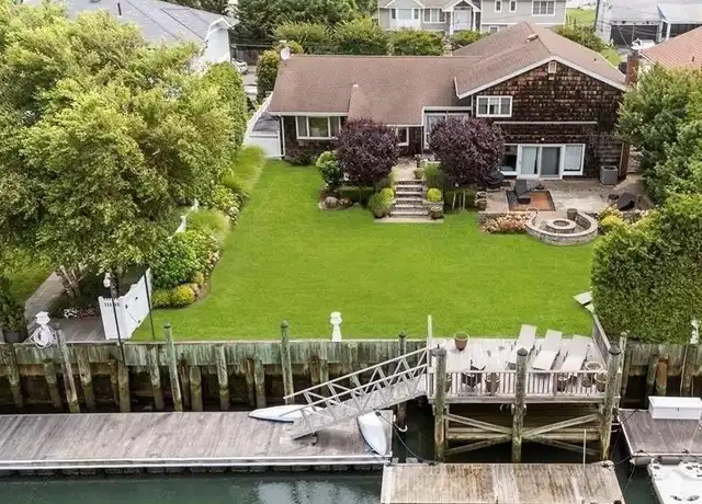 Property at 131 Bayside Dr, Atlantic Beach, NY, 11509, 4 beds, 3 baths, [object Object]