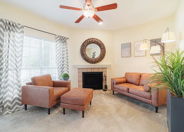 Photo of 4220 Esters Rd, Irving, TX 75038