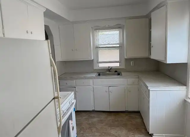 Property at 5876 Kinmore St, Dearborn Heights, MI, 48127, 2 beds, 1 bath, [object Object]