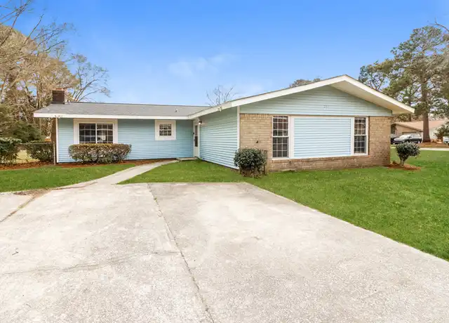Property at 203 Miami St, Ladson, SC, 29456, 4 beds, 2 baths, [object Object]