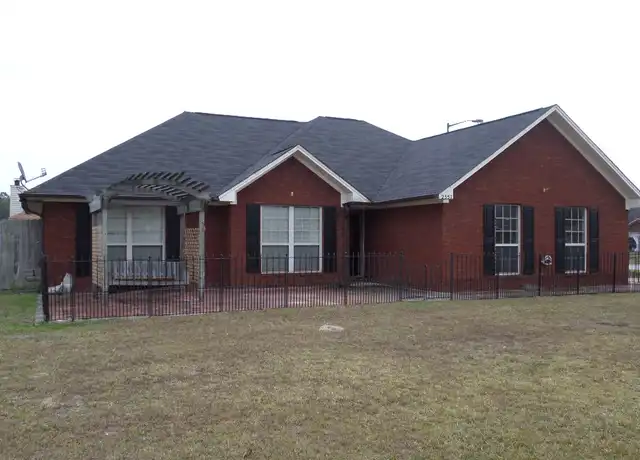 Property at 2357 Rowe St, Hinesville, GA, 31313, 3 beds, 2 baths, [object Object]