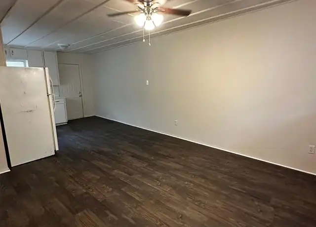 Property at 1501 Silver Falls Rd Unit 05, Longview, TX, 75604, 1 bed, 1 bath, [object Object]