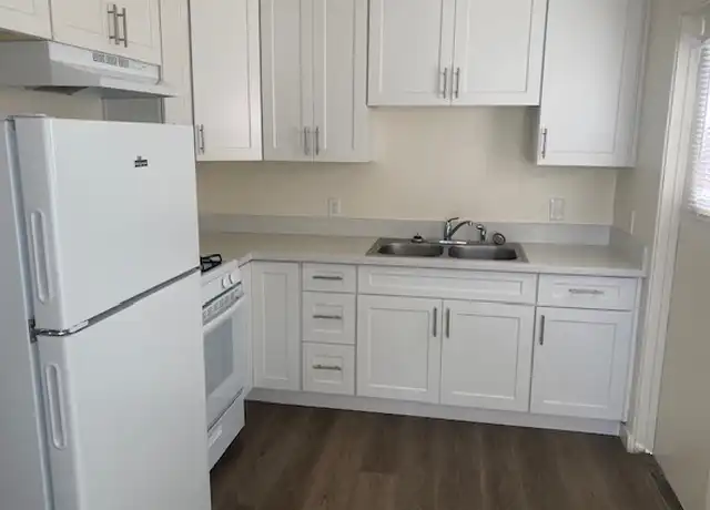Property at 5129 Cape May Ave, San Diego, CA, 92107, 2 beds, 1 bath, [object Object]