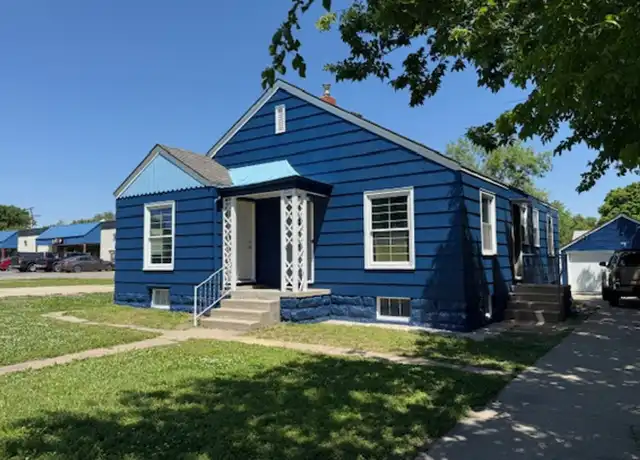 Property at 720 W 6th St, Junction City, KS, 66441, 2 beds, 1 bath, [object Object]