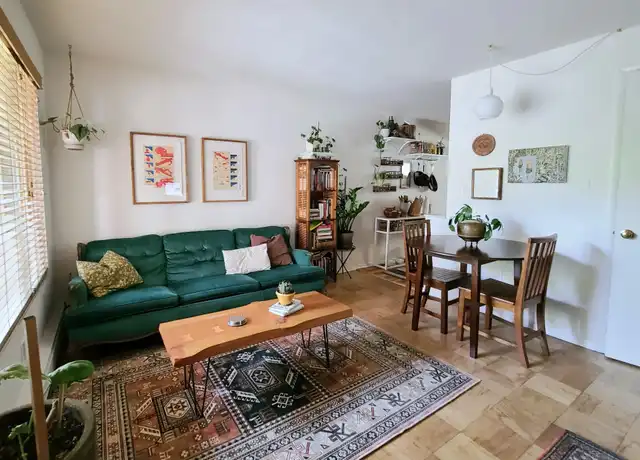 Property at 900 E Prospect St Unit 10, Seattle, WA, 98102, 0 beds, 1 bath, [object Object]
