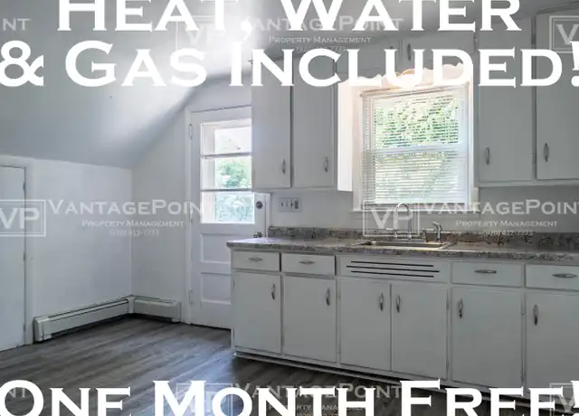 Property at 918 S 19th St, Manitowoc, WI, 54220, 2 beds, 1 bath, [object Object]