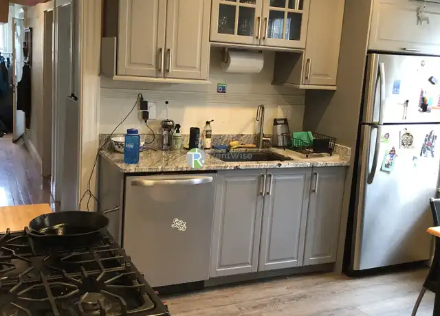 Property at 67 Marion St Unit 3, Somerville, MA, 02143, 4 beds, 1 bath, [object Object]