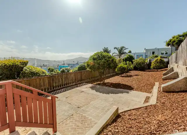 Property at 316 Bridgeview Dr, San Francisco, CA, 94124, 3 beds, 2 baths, [object Object]