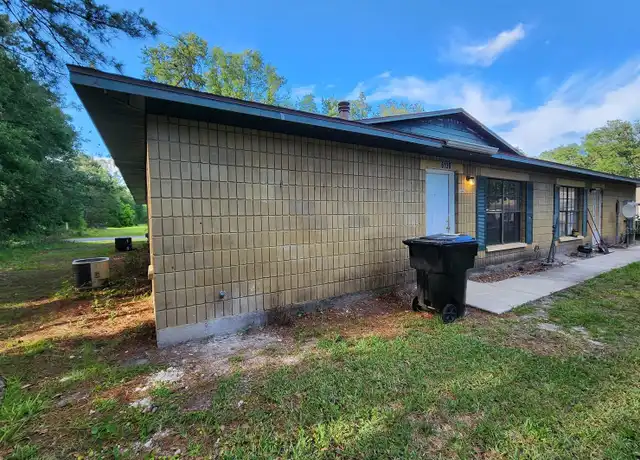 Property at 6136 NW 26th St, Gainesville, FL, 32653, 2 beds, 1 bath, [object Object]