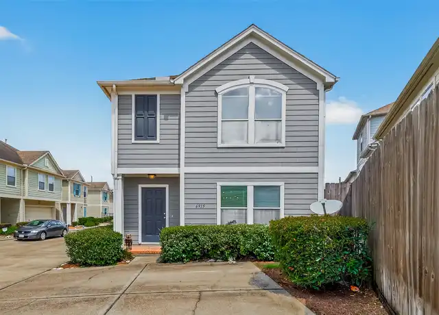 Property at 6915 Woodridge Row Dr, Houston, TX, 77087, 2 beds, 1.5 baths, [object Object]