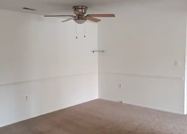 Property at 13211 Chalet Pl Unit 204, Germantown, MD, 20874, 2 beds, 2 baths, [object Object]