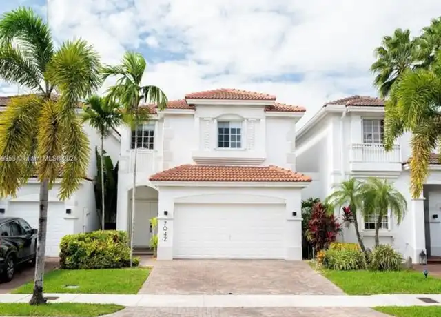Property at 7042 NW 114th Ct, Doral, FL, 33178, 4 beds, 2 baths, [object Object]