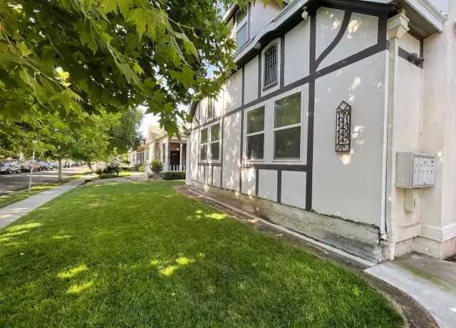 Property at 139 N College Ave Unit 145, Fresno, CA, 93701, 1 bed, 1 bath, [object Object]