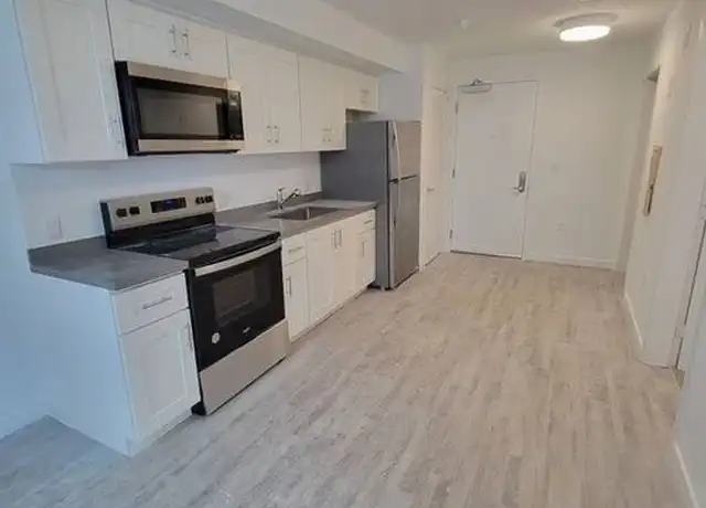 Property at 5300 Crenshaw Blvd Unit 205, Los Angeles, CA, 90043, 0 beds, 1 bath, [object Object]