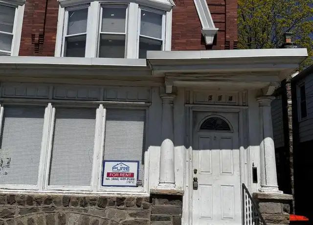 Property at 314 E 22nd St, Chester, PA, 19013, 4 beds, 1 bath, [object Object]
