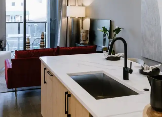 Property at 2623 Maple Ave, Dallas, TX, 75201, 3 beds, 2 baths, [object Object]
