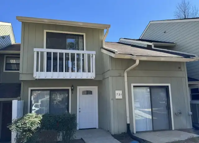 Property at 731 Hanover Ln SE, Marietta, GA, 30067, 3 beds, 2.5 baths, [object Object]