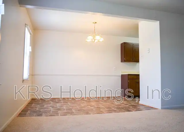 Property at 7746 Colonial Point Ln Unit 27-B, Gloucester Point, VA, 23062, 2 beds, 1 bath, [object Object]