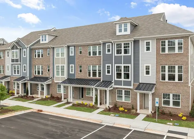 Photo of 5817 Arringdon Park Dr, Morrisville, NC 27560
