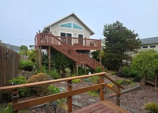 Property at 634 SW Ebb Ave, Lincoln City, OR, 97367, 3 beds, 2.5 baths, [object Object]