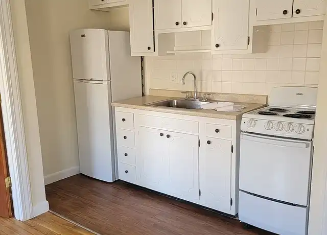 Property at 176 N Beacon St Unit 1, Brighton, MA, 02135, 1 bed, 1 bath, [object Object]