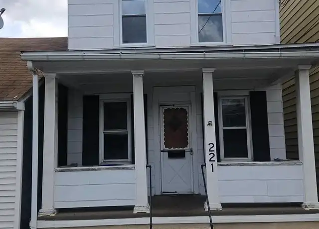 Property at 221 Cherry St, Saint Clair, PA, 17970, 3 beds, 1 bath, [object Object]