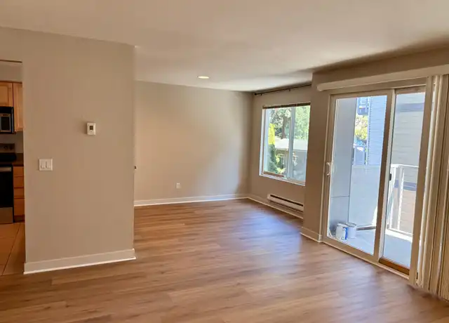 Property at 1311 12th Ave S Unit G202, Seattle, WA, 98144, 2 beds, 1 bath, [object Object]