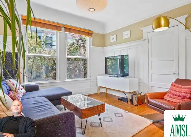 Property at 384 Elizabeth St, San Francisco, CA, 94114, 2 beds, 1 bath, [object Object]