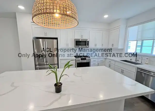 Property at 370 Arc Ct, Hayward, CA, 94544, 4 beds, 4 baths, [object Object]