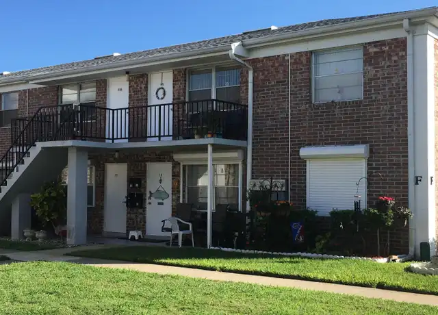 Property at 190 E Olmstead Dr Unit F7, Titusville, FL, 32780, 1 bed, 1 bath, [object Object]