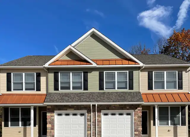 Property at 14 Hidden Hollow Dr Unit 14, Trappe, PA, 19426, 3 beds, 2.5 baths, [object Object]