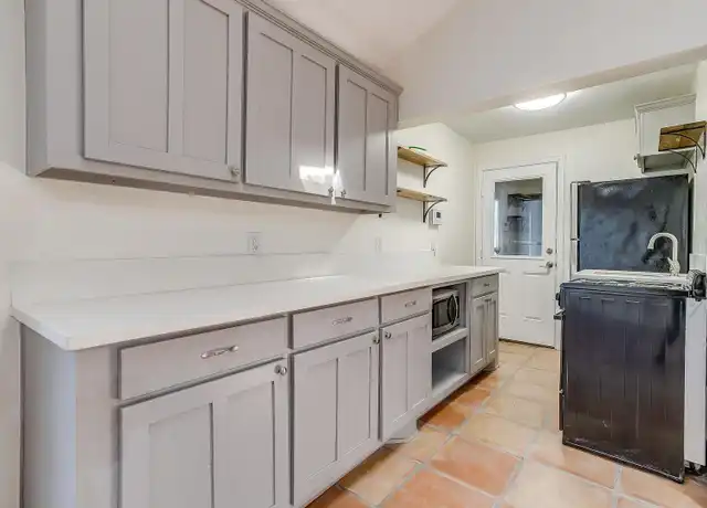 Property at 4705 Pershing Ave, Fort Worth, TX, 76107, 1 bed, 1 bath, [object Object]