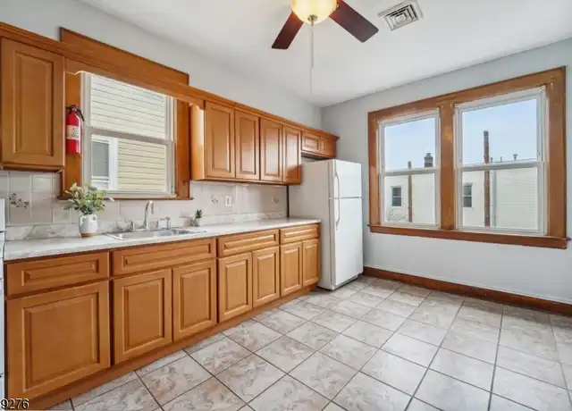 Property at 410 E Kinney St, Newark, NJ, 07105, 2 beds, 1 bath, [object Object]