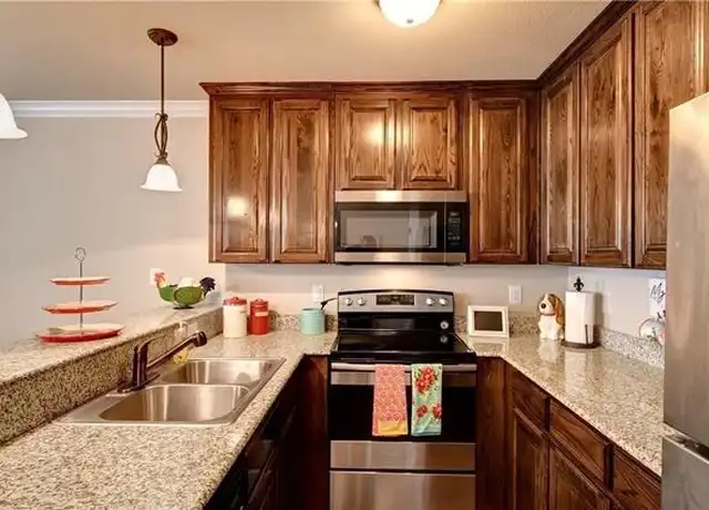 Property at 701 S Lillian St, Stephenville, TX, 76401, 3 beds, 3 baths, [object Object]