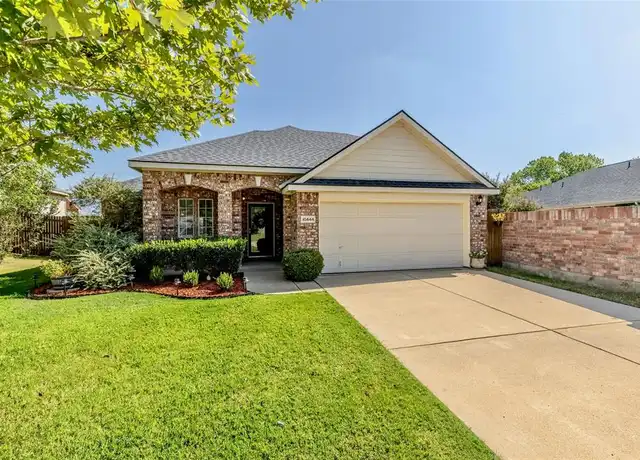 Property at 10444 Bear Creek Trl, Fort Worth, TX, 76244, 3 beds, 3 baths, [object Object]