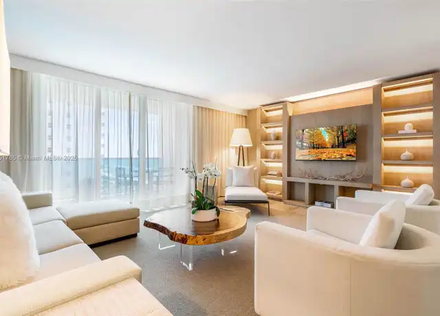 Property at 102 24th St #1115, Miami Beach, FL, 33139, 2 beds, 2.5 baths, [object Object]