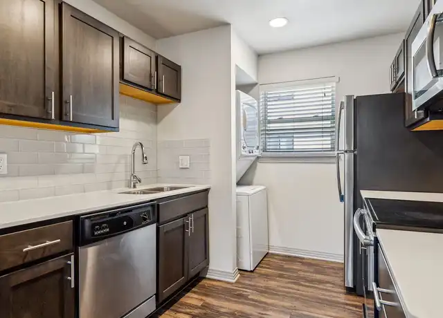 Property at Munger Court - 4627 Munger Ave, Dallas, TX, 75204, 1 bed, 1 bath, [object Object]