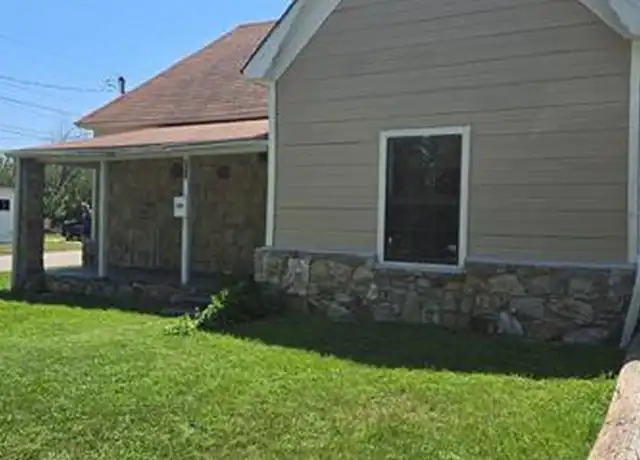 Property at 811 Vincent St, Brownwood, TX, 76801, 2 beds, 2 baths, [object Object]