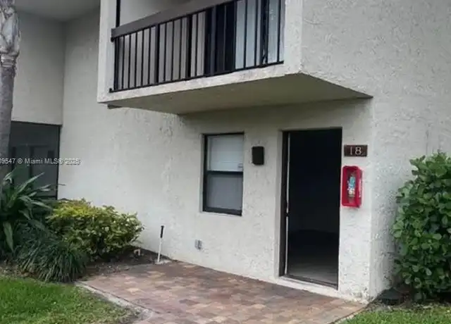 Property at 721 SE 1st Way Unit B18, Deerfield Beach, FL, 33441, 2 beds, 1.5 baths, [object Object]
