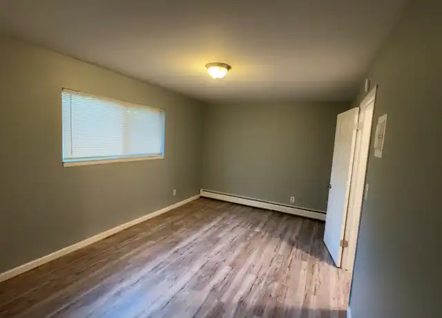 Property at 269 Dickinson St Unit 6, Mt Clemens, MI, 48043, 1 bed, 1 bath, [object Object]
