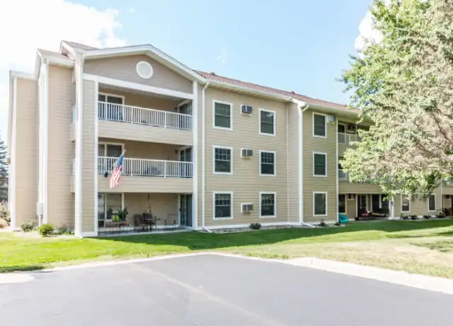 Property at 700 10th Ave N, Sartell, MN, 56377, 1 bed, 1 bath, [object Object]