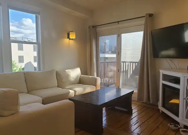 Property at 31 Jenkins St Unit 3, South Boston, MA, 02127, 2 beds, 1 bath, [object Object]