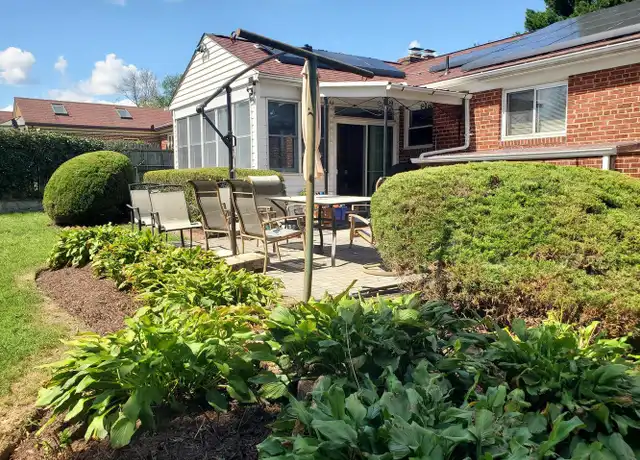 Property at 2314 E West Hwy, Silver Spring, MD, 20910, 1 bed, 1 bath, [object Object]