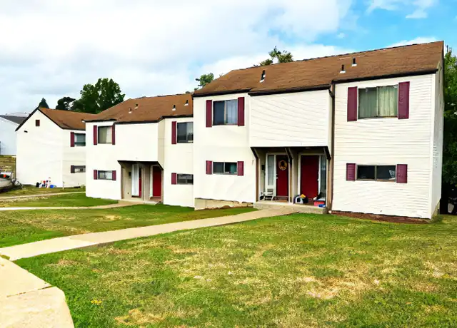 Property at 123 Orchard Dr Unit D, St Clairsville, OH, 43950, 2 beds, 1.5 baths, [object Object]